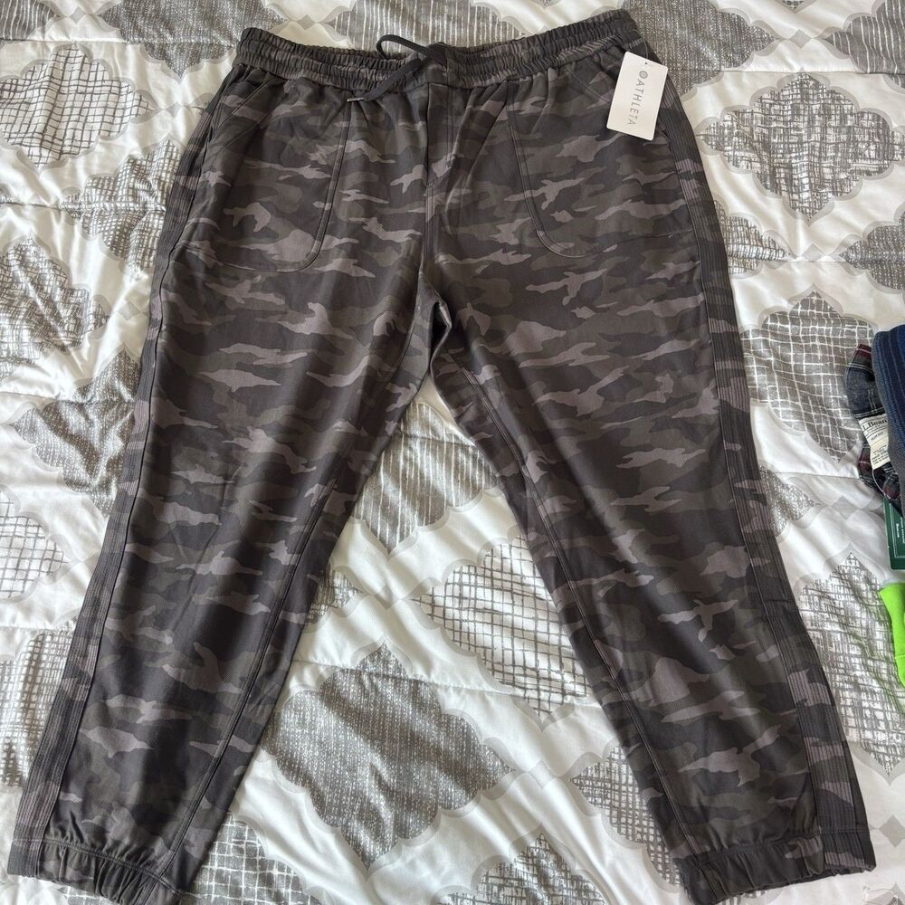 ATHLETA WOMEN'S BLACK OLIVE GREEN ELASTIC WAIST CAMO JOGGER PANTS Plus Size 22
